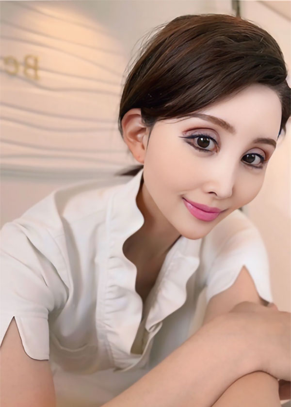 美容家YUKAの画像